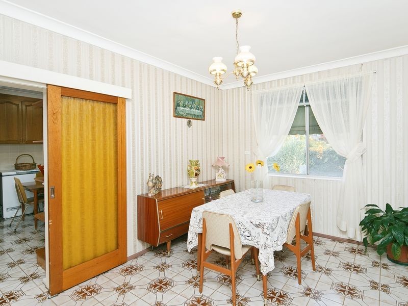 9 McIntyre Street, Narrabundah ACT 2604