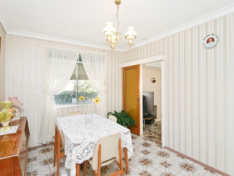 9 McIntyre Street, Narrabundah ACT 2604