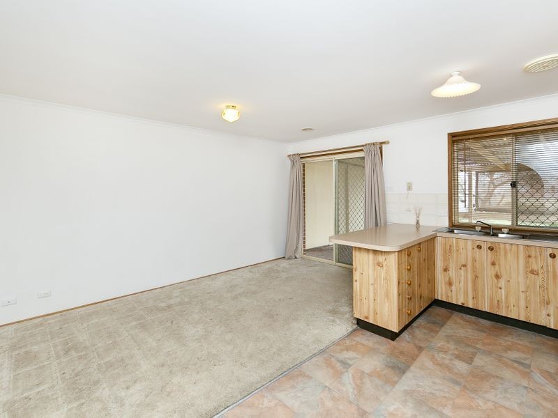 68 Tom Roberts Avenue, Conder ACT 2906