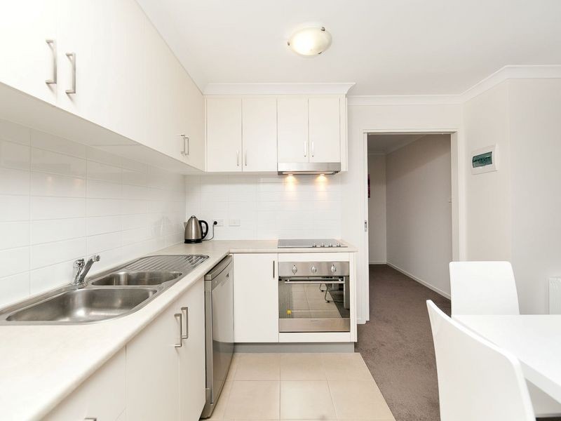 6/27 Whitmore Crescent, Watson ACT 2602