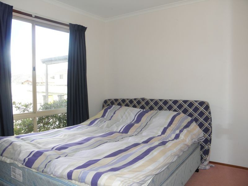 13 Chalker Crescent, Banks ACT 2906