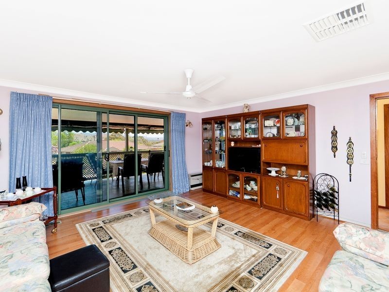 6 McCombie Street, Wanniassa ACT 2903