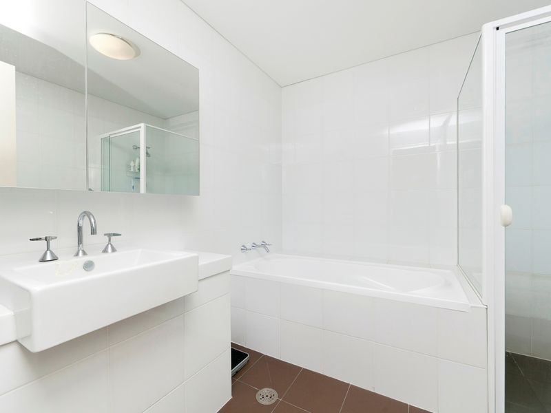 B109 Gungahlin Place East, Gungahlin ACT 2912