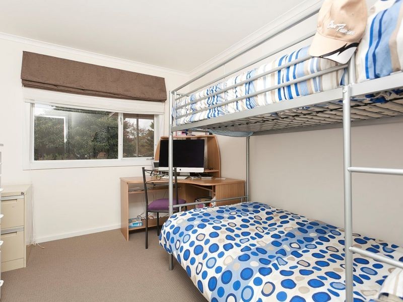 27 Percival Street, Holder ACT 2611