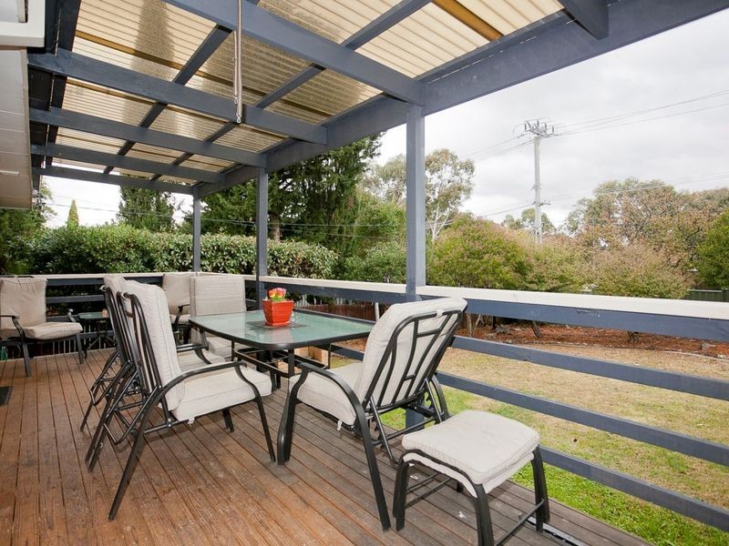 27 Percival Street, Holder ACT 2611