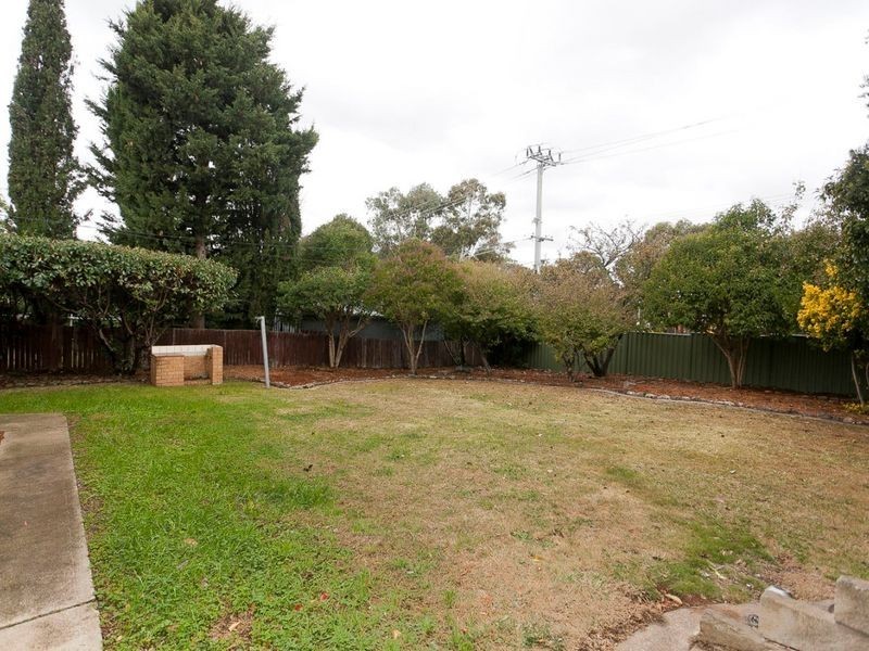 27 Percival Street, Holder ACT 2611