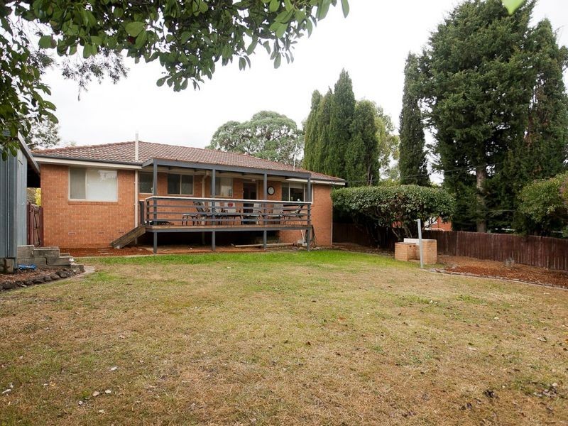 27 Percival Street, Holder ACT 2611