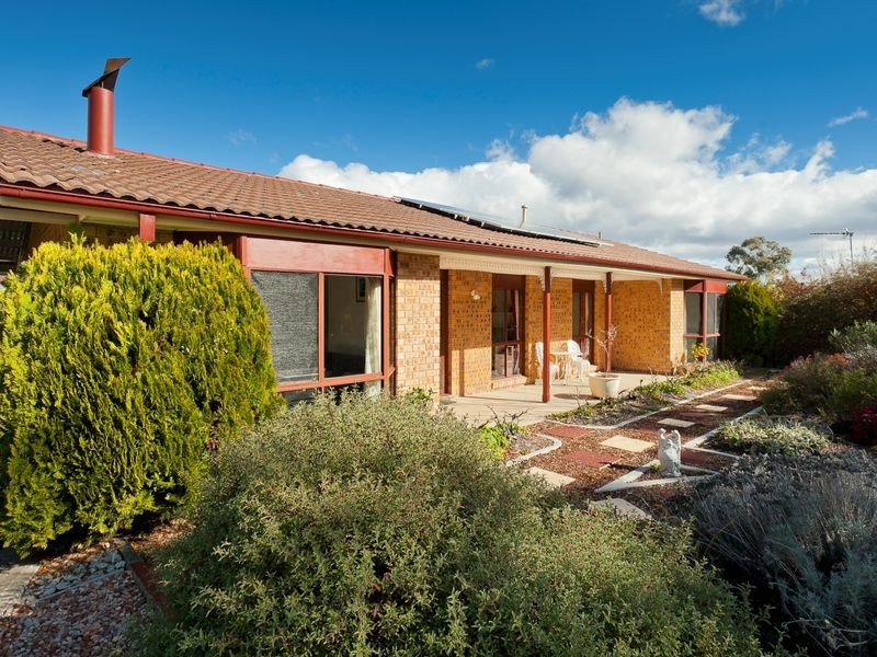 12 Main Close, Chisholm ACT 2905