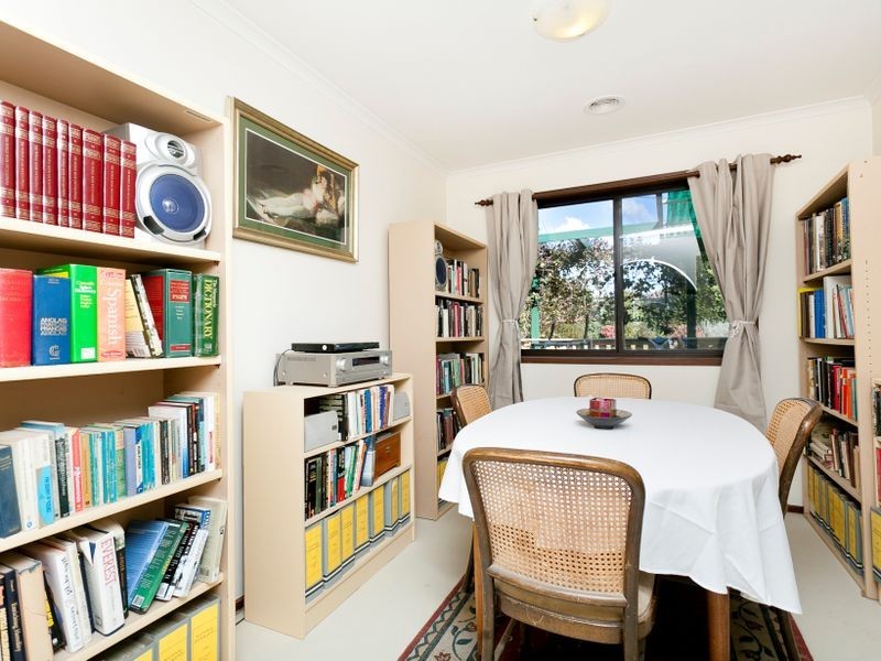 12 Main Close, Chisholm ACT 2905