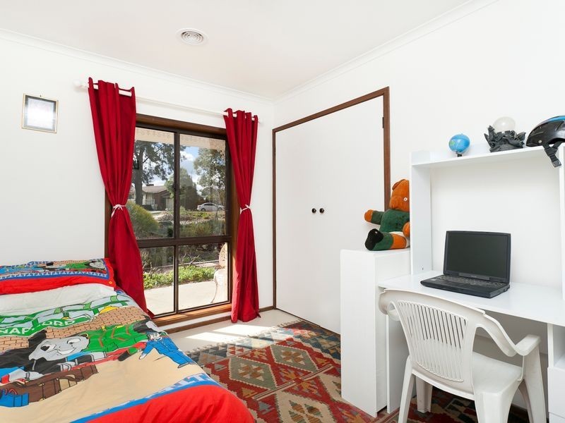 12 Main Close, Chisholm ACT 2905