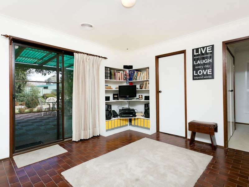 12 Main Close, Chisholm ACT 2905