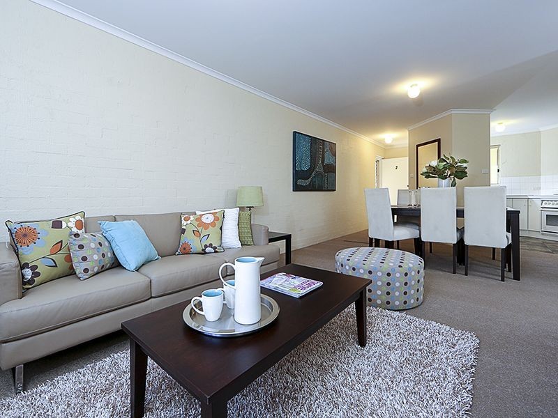 2/26 Chaseling Street, Phillip ACT 2606