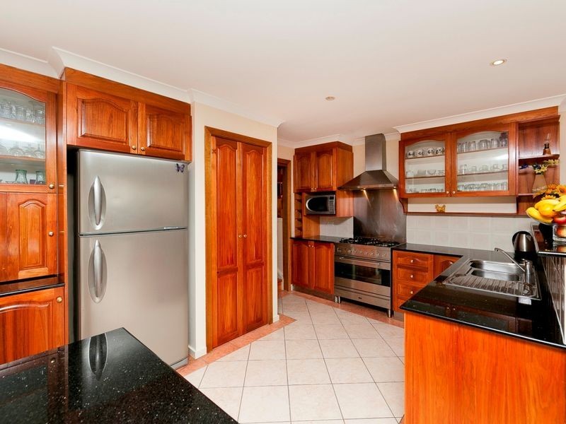 10 Staunton Place, Gordon ACT 2906