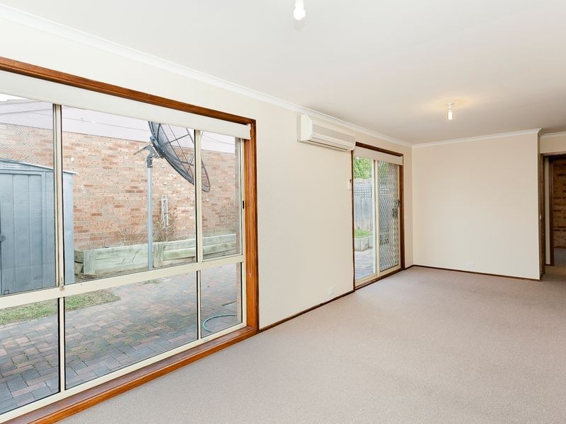 24/12 Burdett Crescent, Theodore ACT 2905