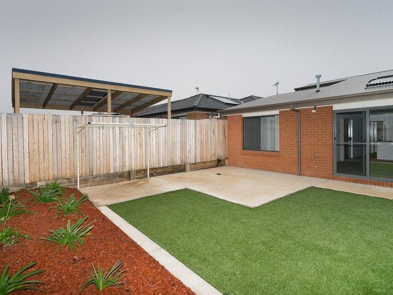 18 Stang Place, Macgregor ACT 2615