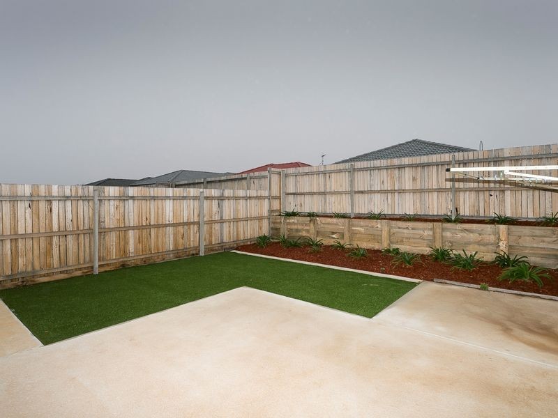 18 Stang Place, Macgregor ACT 2615