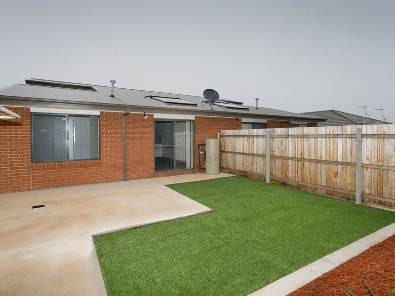 18 Stang Place, Macgregor ACT 2615