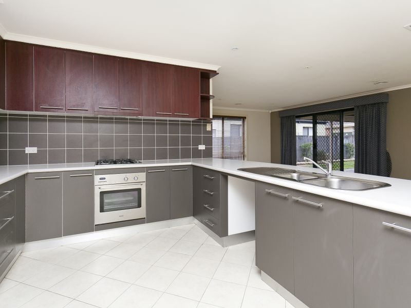 34 McGilvray Close, Gordon ACT 2906