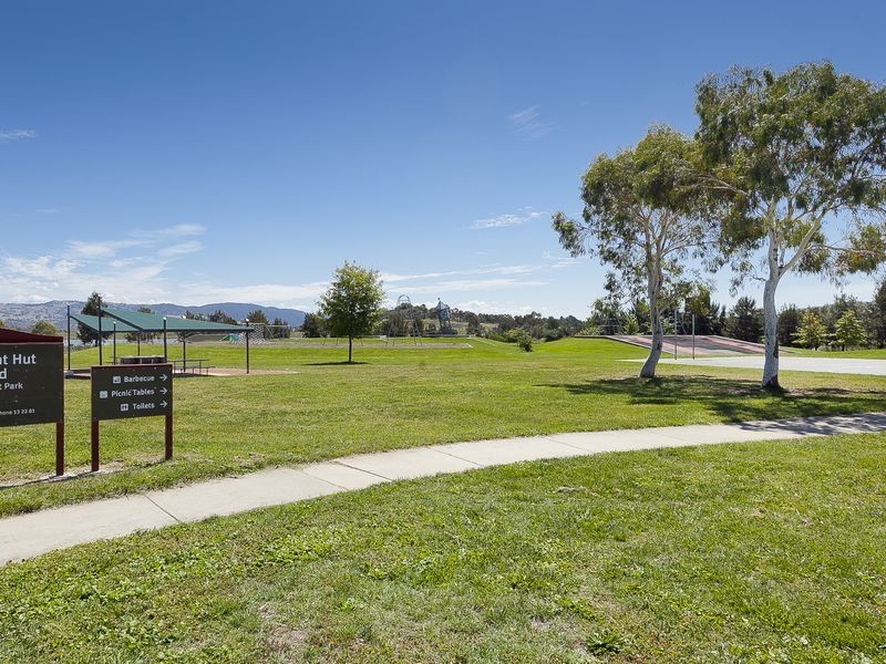 34 McGilvray Close, Gordon ACT 2906