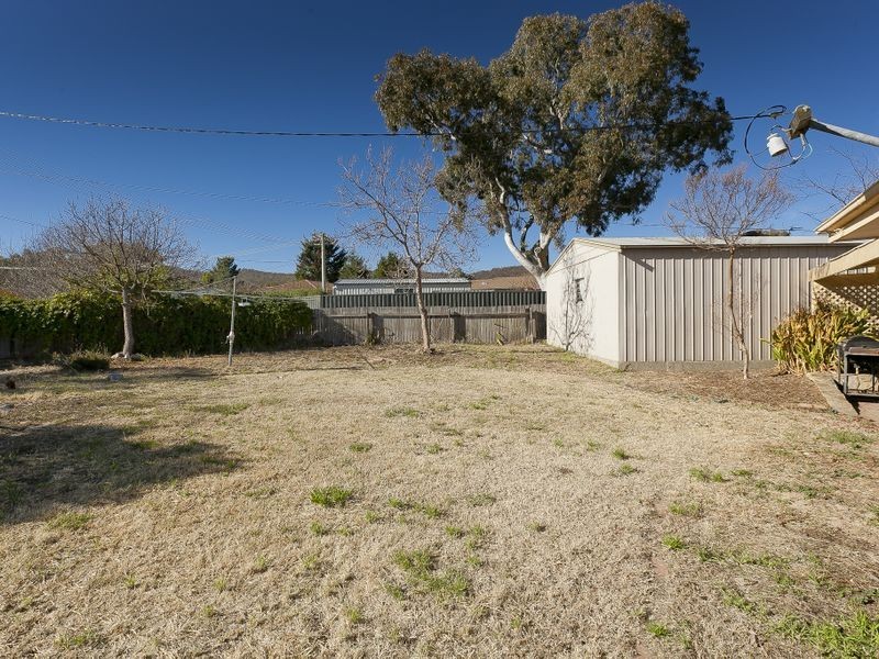 7 Henry Melville Crescent, Gilmore ACT 2905