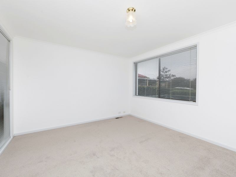 73 Livingston Avenue, Kambah ACT 2902