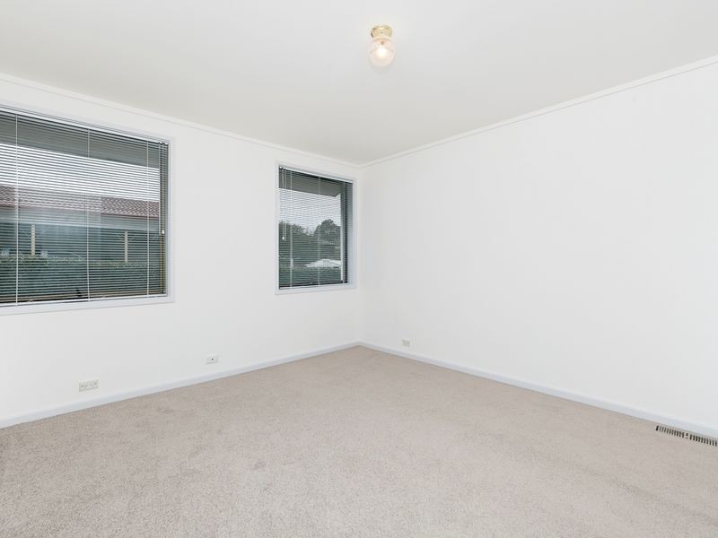 73 Livingston Avenue, Kambah ACT 2902