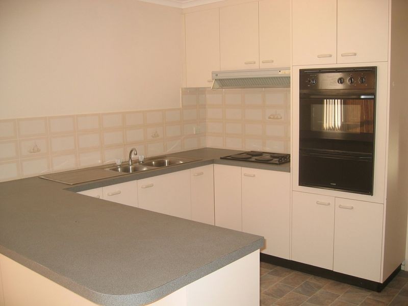 6 Grounds Crescent, Greenway ACT 2900