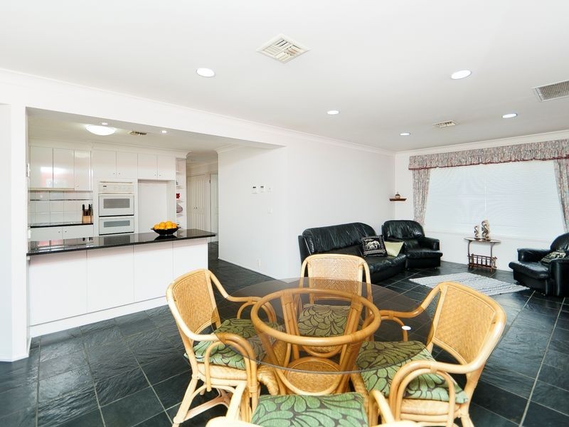21 Jerome Place, Gordon ACT 2906