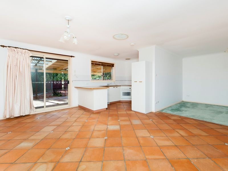 11 Wilhelmi Crescent, Banks ACT 2906