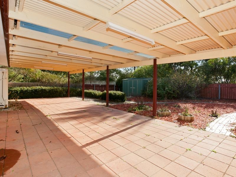 11 Wilhelmi Crescent, Banks ACT 2906