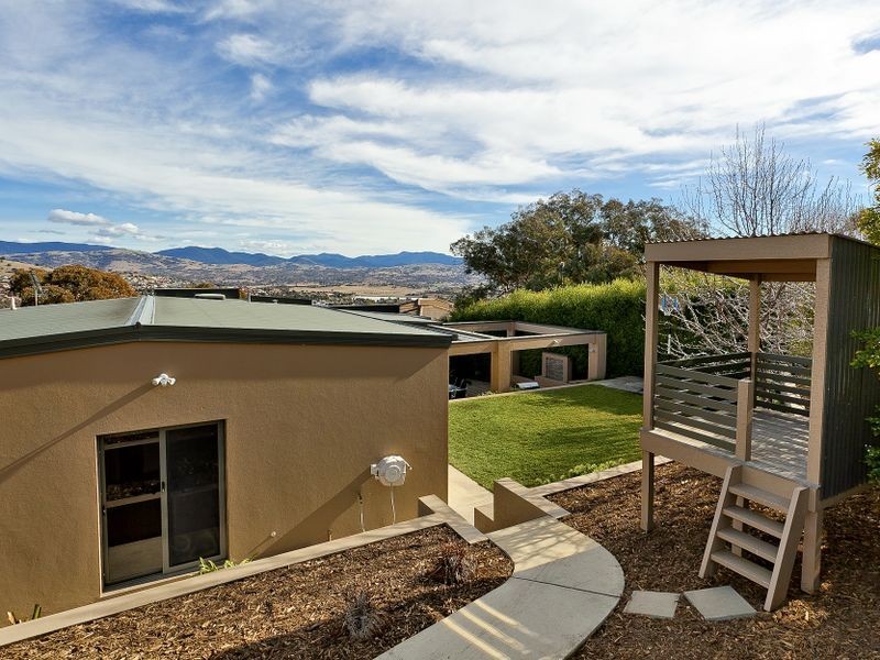 19 Florence Fuller Crescent, Conder ACT 2906