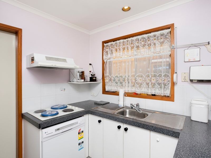 2 Midge Street, Gordon ACT 2906