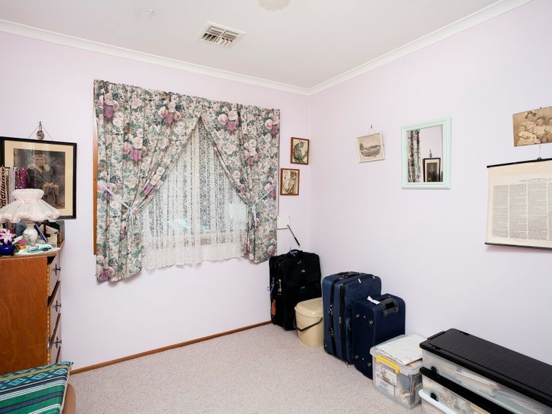 2 Midge Street, Gordon ACT 2906