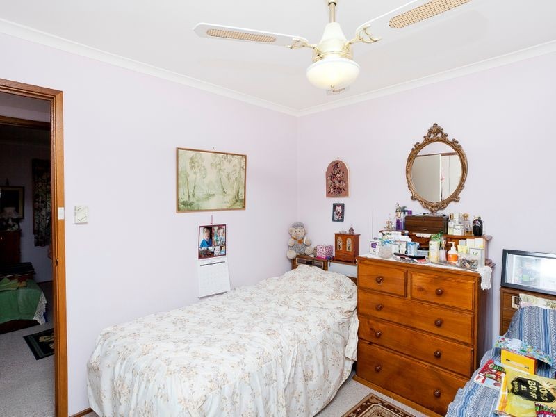2 Midge Street, Gordon ACT 2906