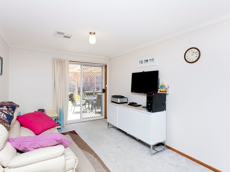 14 Barden Place, Gordon ACT 2906