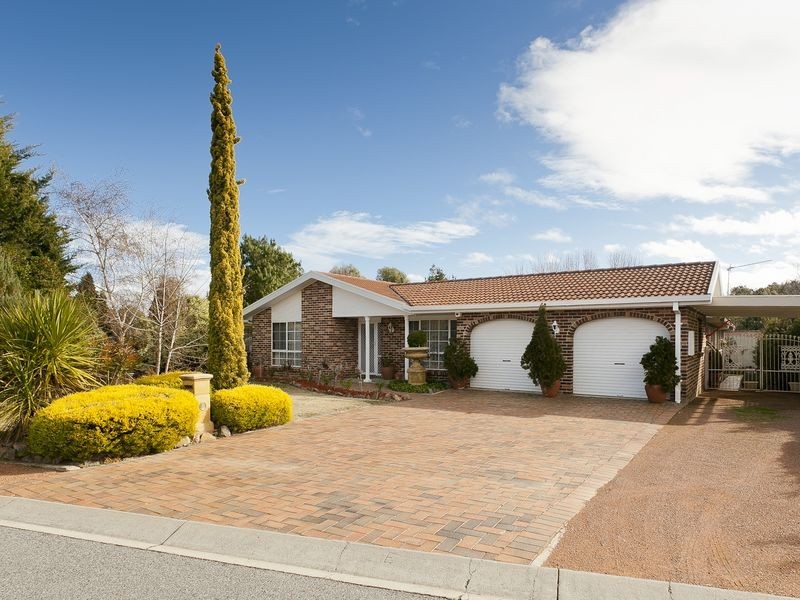 7 Chevalley Loop, Gordon ACT 2906