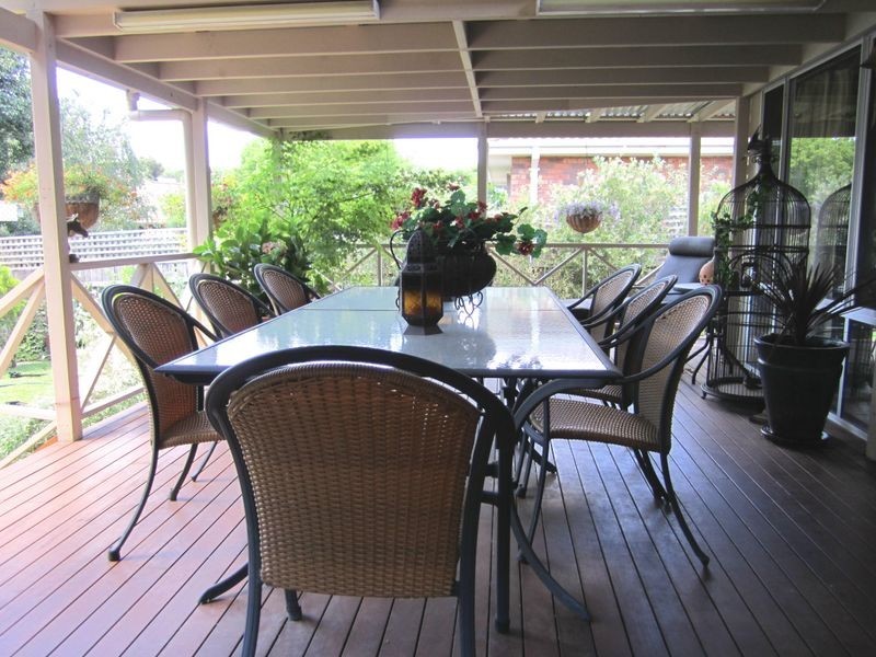 7 Chevalley Loop, Gordon ACT 2906