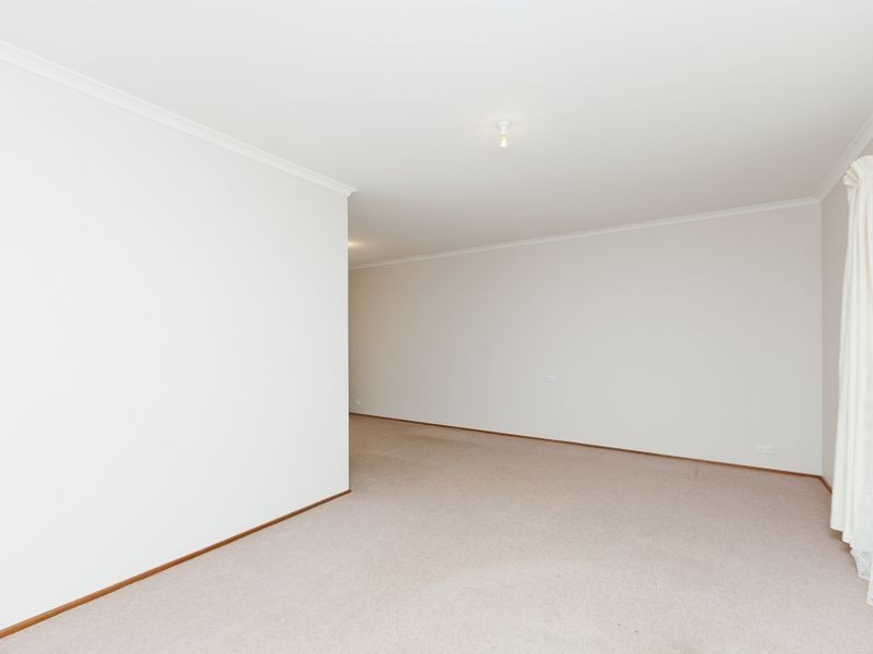102 Lawrence Wackett Crescent, Theodore ACT 2905