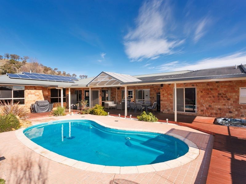 1 Haxton Place, Conder ACT 2906