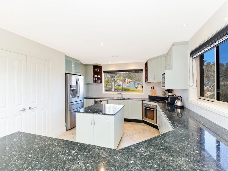 1 Haxton Place, Conder ACT 2906