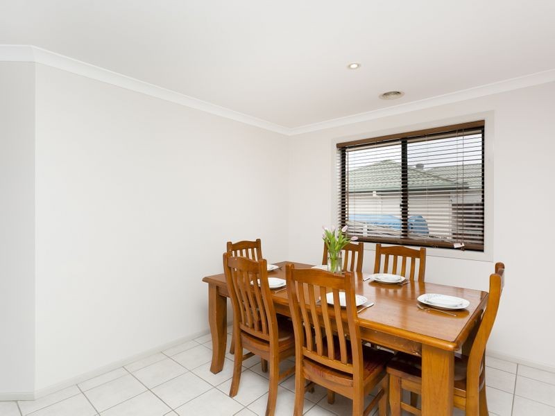 6 Olive Pink Crescent, Banks ACT 2906