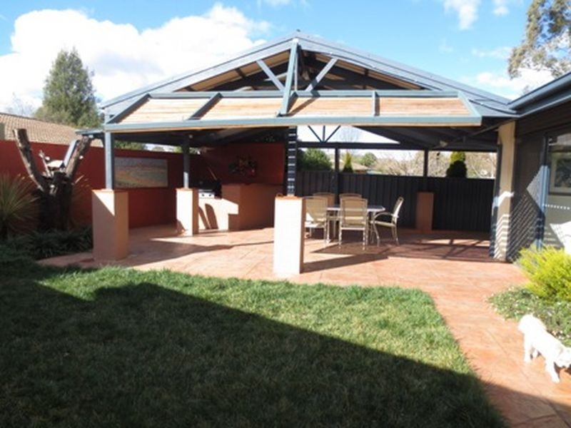 8 Dawbin Place, Richardson ACT 2905