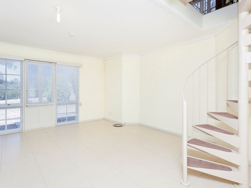26 Mckinley Circuit, Calwell ACT 2905