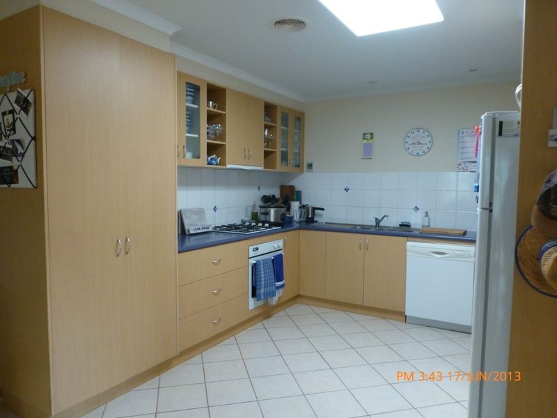 1 Dolan Close, Gordon ACT 2906