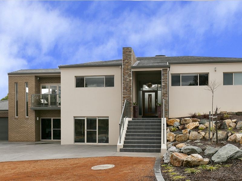 5 Kalang Place, Jerrabomberra NSW 2619