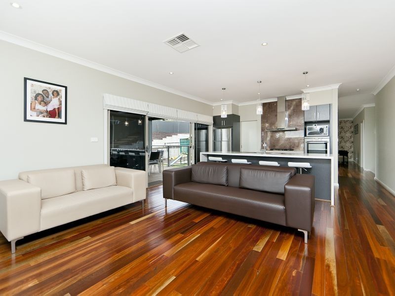 5 Kalang Place, Jerrabomberra NSW 2619