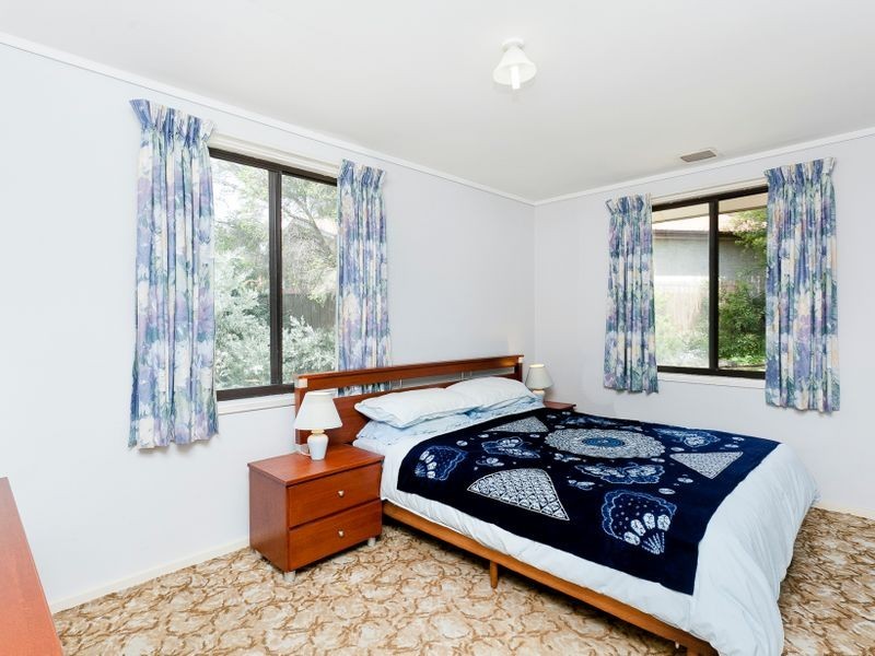 35 Ragless Circuit, Kambah ACT 2902