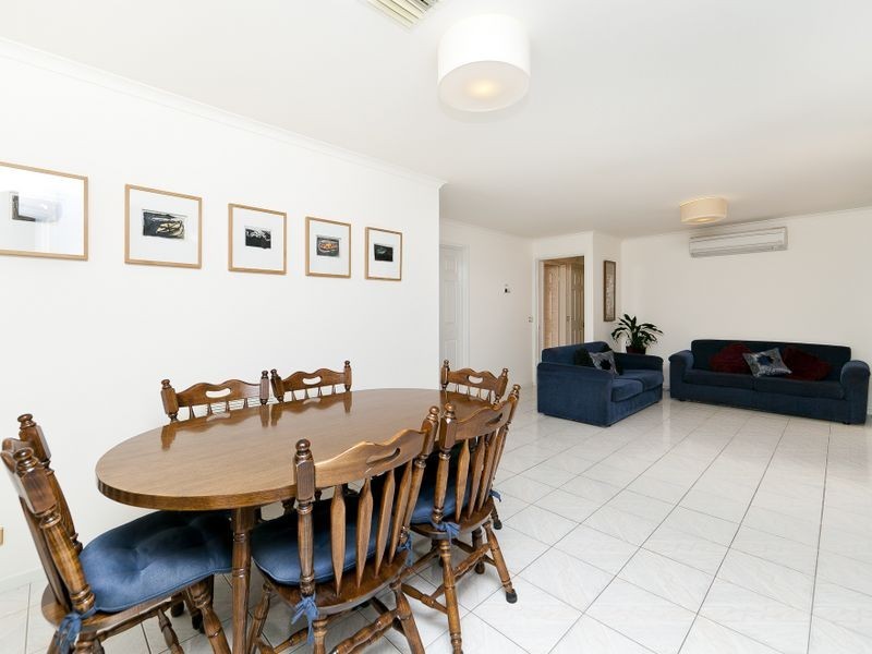 13 Merv Waite Street, Gordon ACT 2906