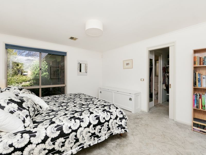 13 Merv Waite Street, Gordon ACT 2906