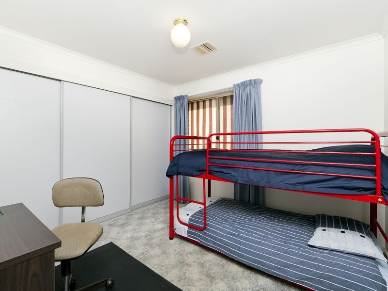 13 Merv Waite Street, Gordon ACT 2906